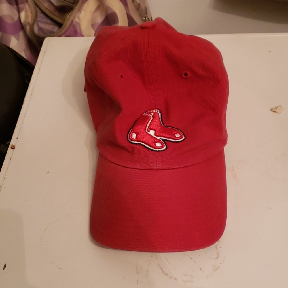Res sox baseball hat